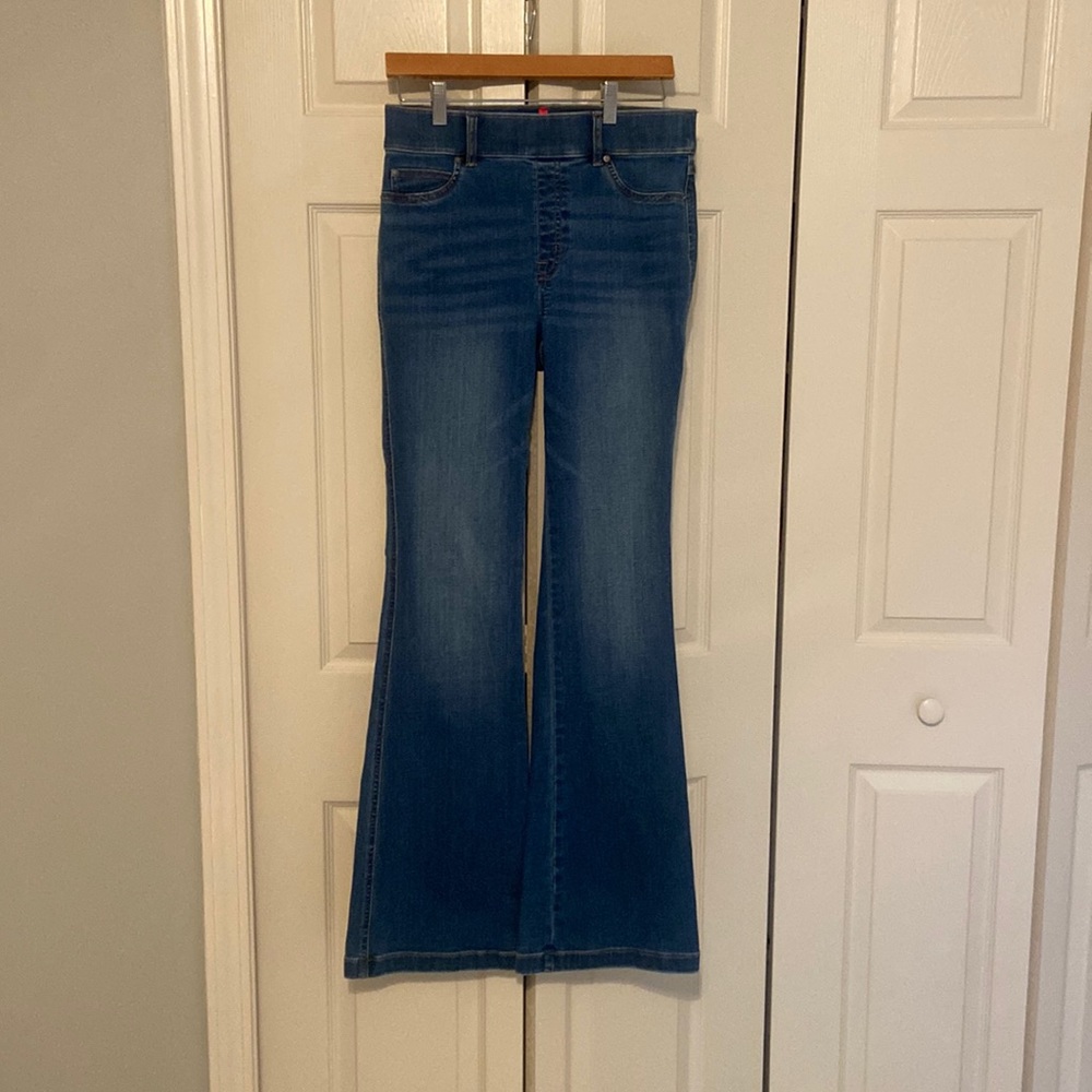 Spank flare leg jeans indigo size M/M